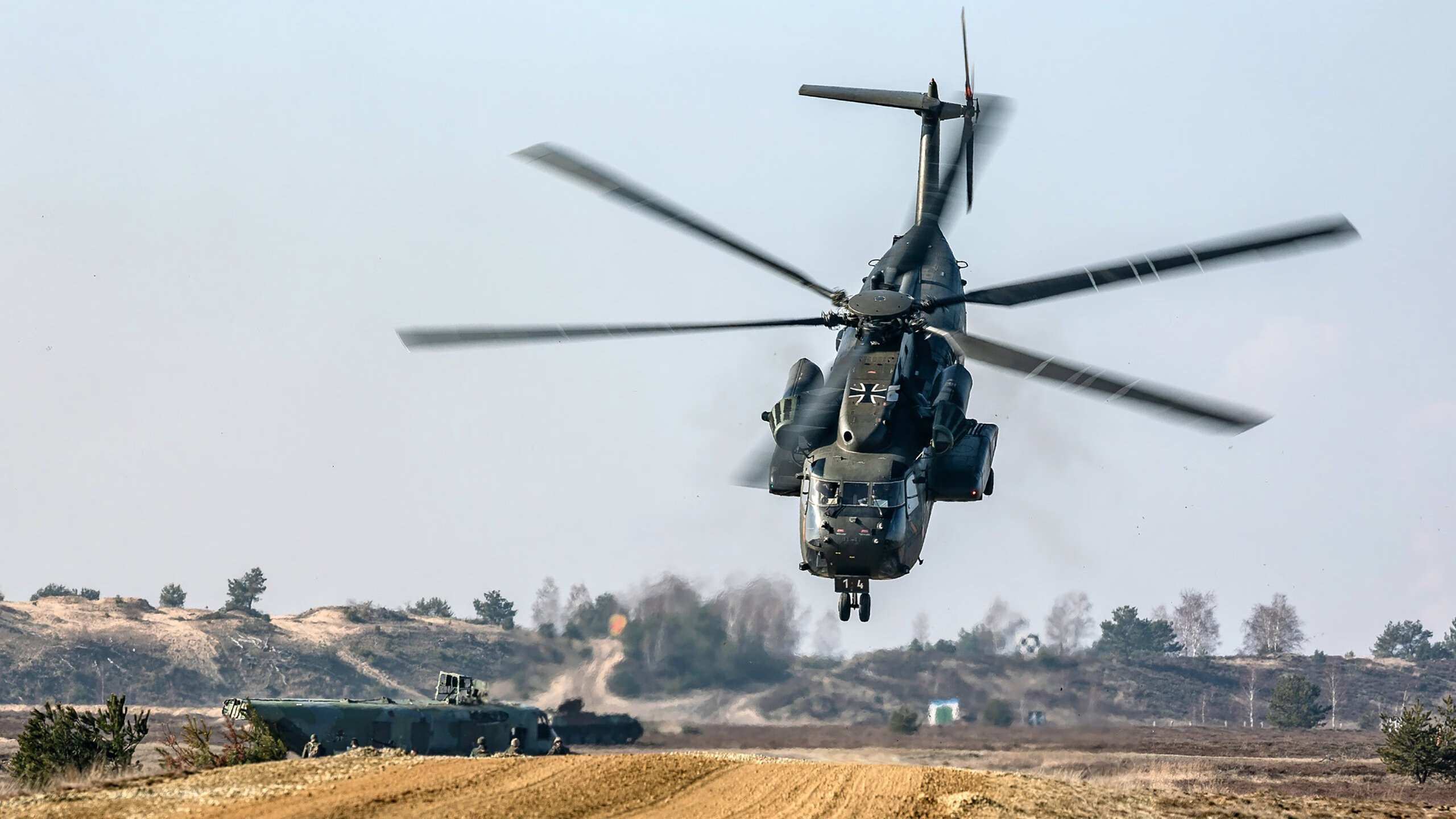 JiuyouAPP下载-现场直击：台球赛场的激烈拉锯战，台球拉球教学视频教程