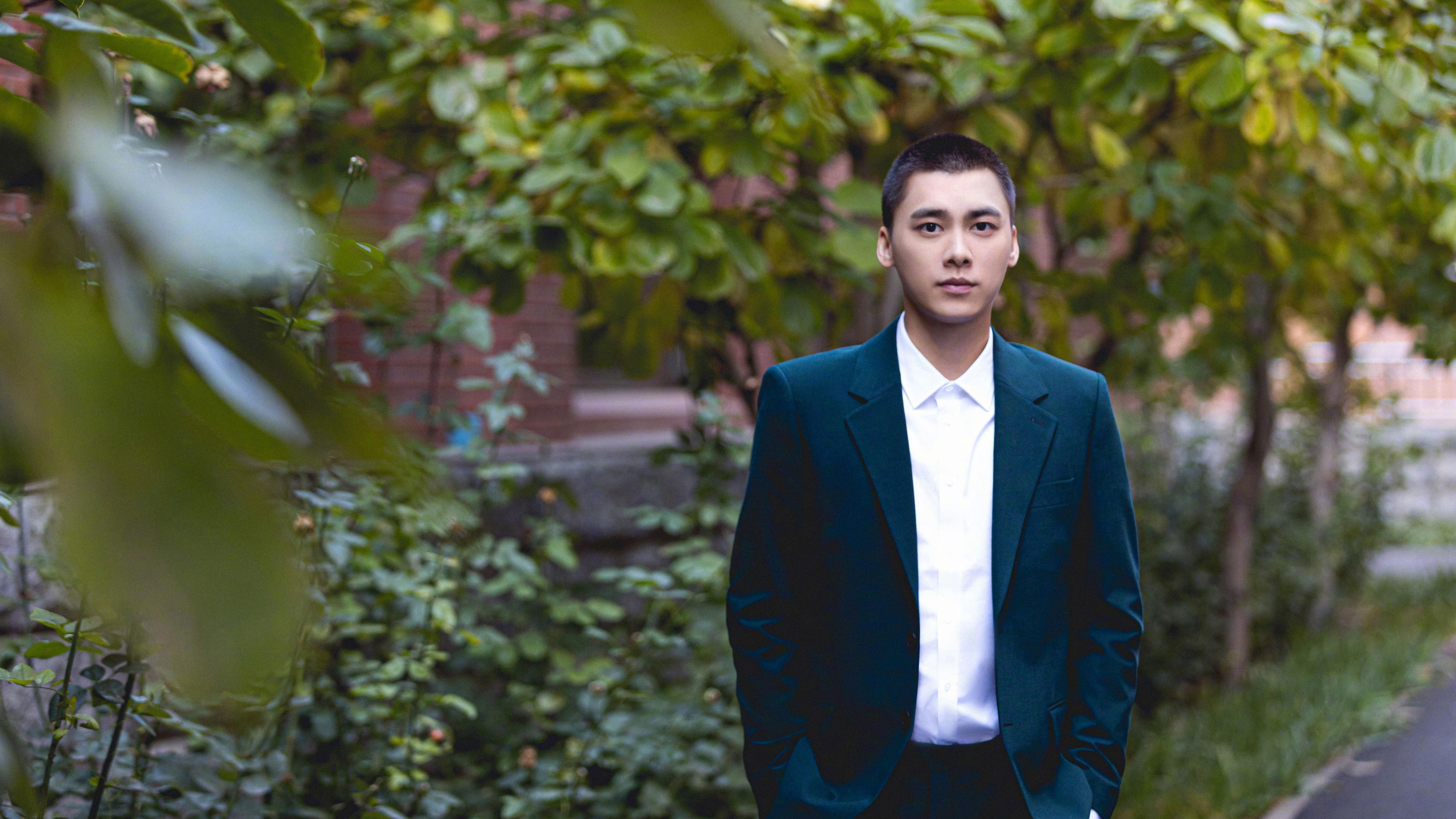 美国队后卫佩雷斯在巴黎奥运会上表现出色,佩雷斯访华