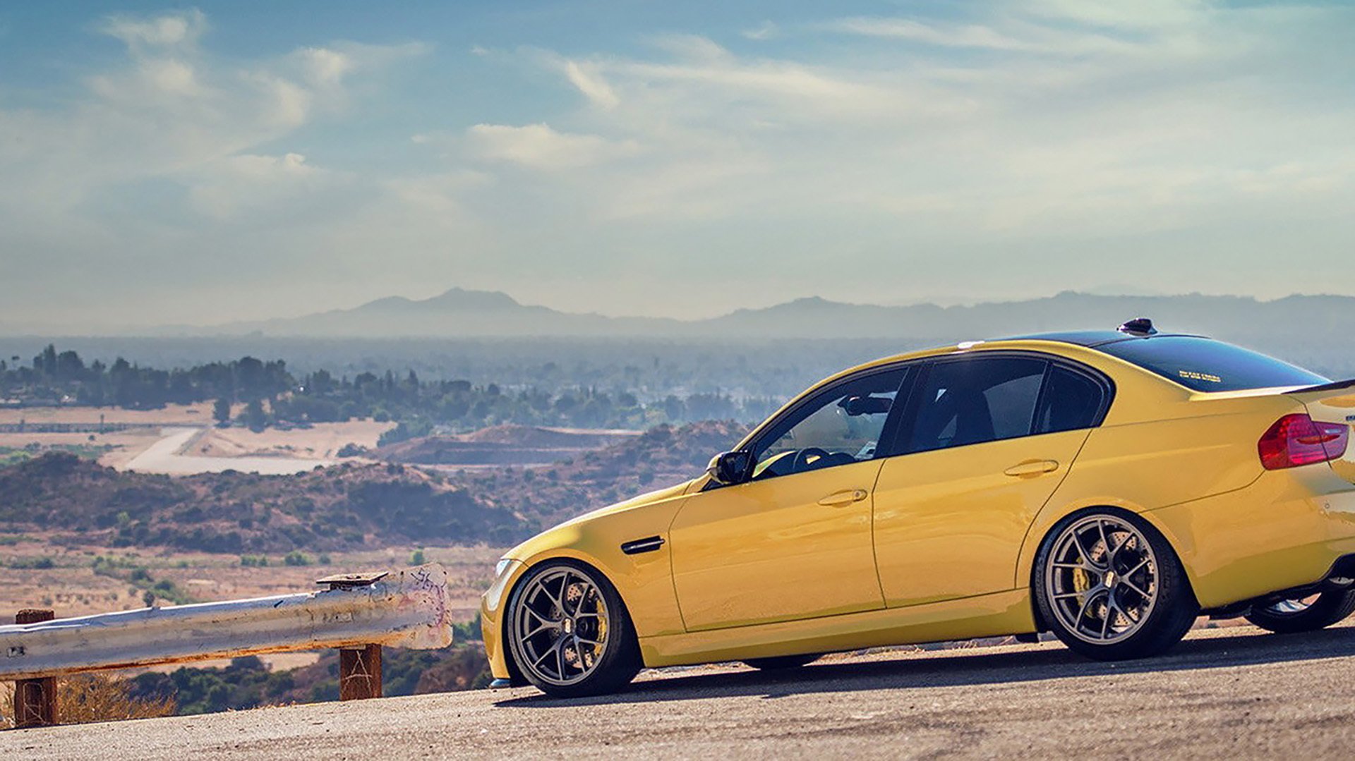 JiuyouAPP下载-圣埃蒂安遭遇严重失利，球队士气受到打击，圣埃蒂安设计双年展